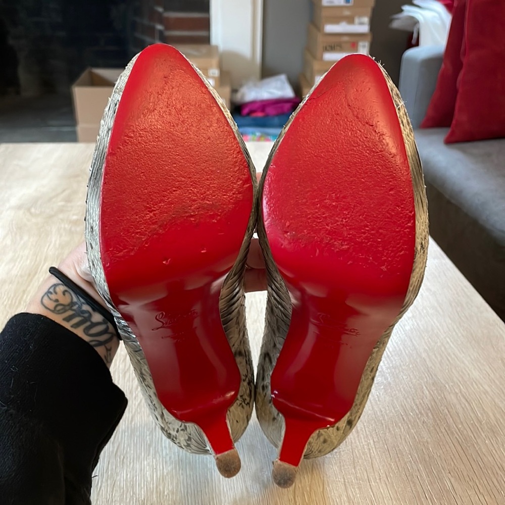 Louboutin Banana 140MM Watersnake Mango Natural - 40 - Picture 7 of 8